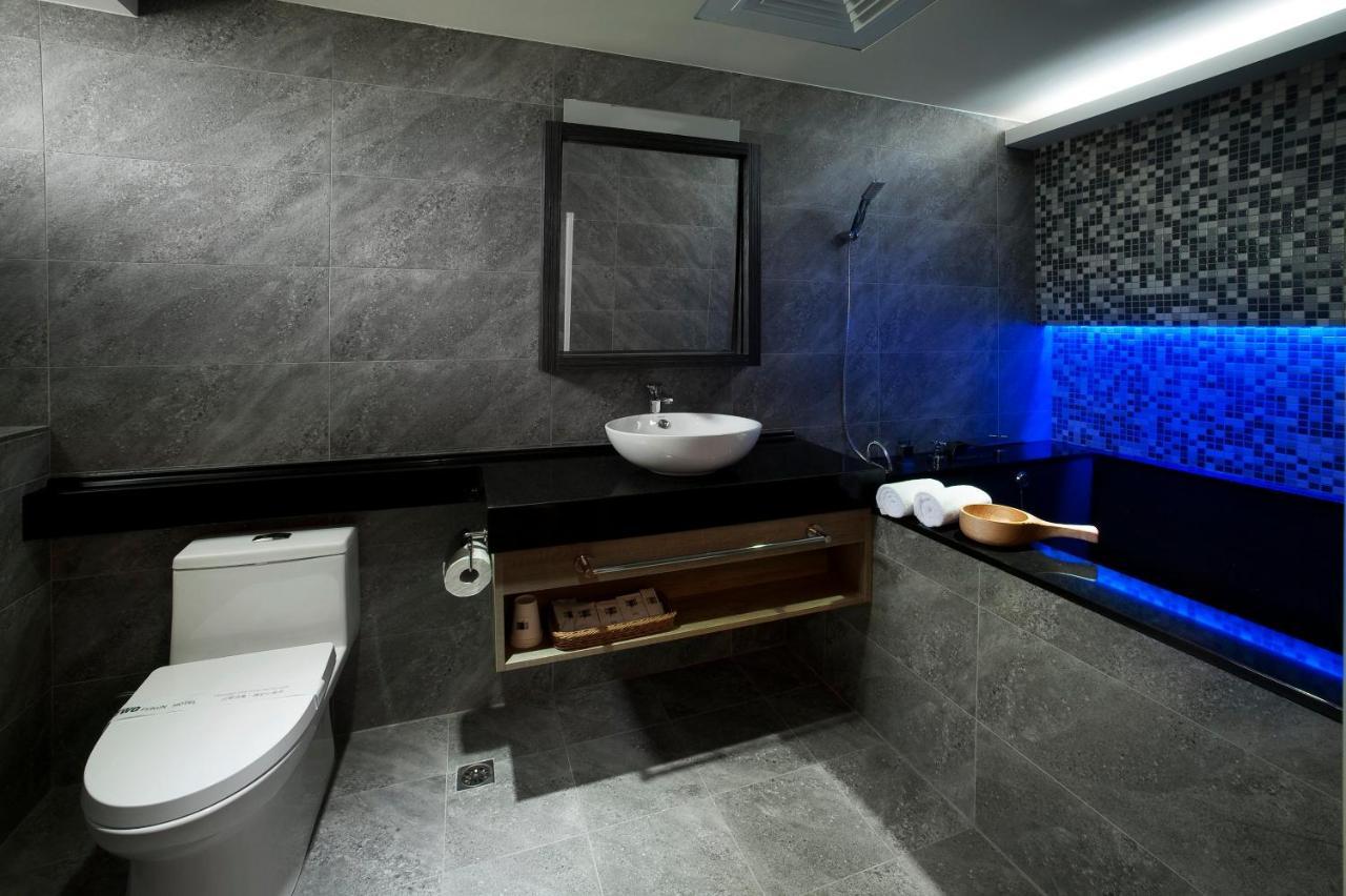 Two Fukun Hotel Цзяоси Экстерьер фото
